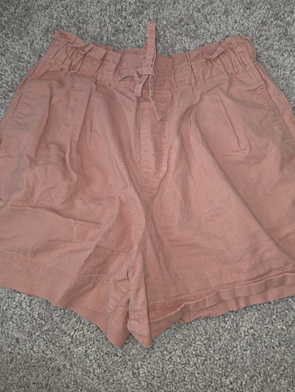 Uniqlo Women's Paperbag Waist Shorts - Rose